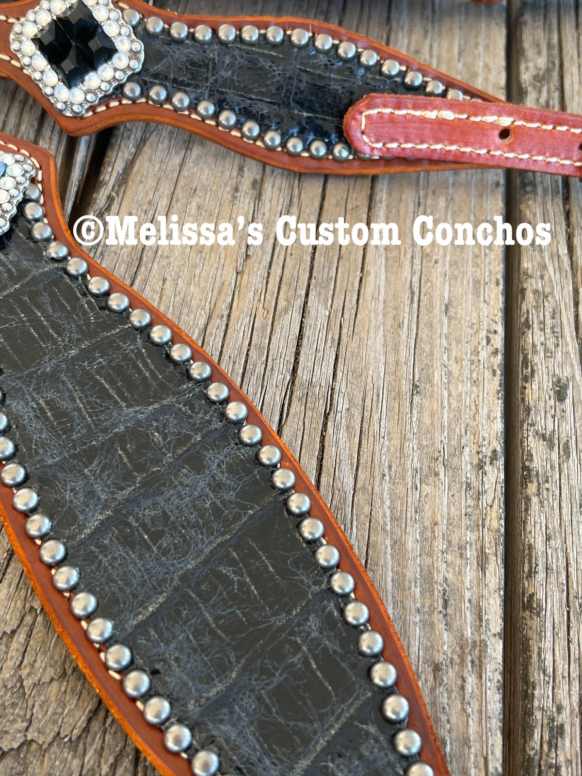 Black/Gold Driftwood Tack Set – Melissa's Custom Conchos